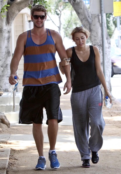 Miley+Cyrus+Liam+Hemsworth+Leaving+Gym+Lji_5PRMUX3l